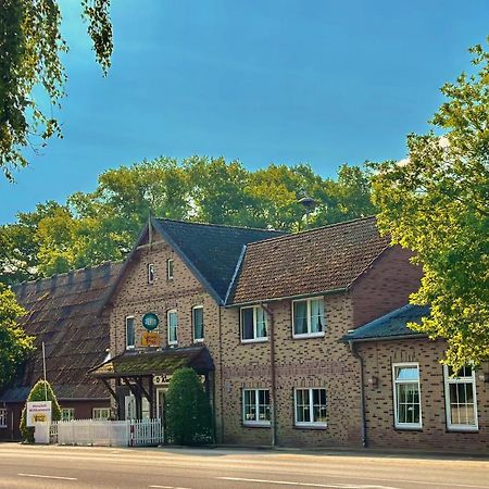 Landhotel Vessens Hoff Buchholz in der Nordheide Eksteriør billede